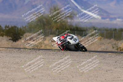 media/Dec-17-2022-SoCal Trackdays (Sat) [[224abd9271]]/Turn 7 Set 1 (1125am)/